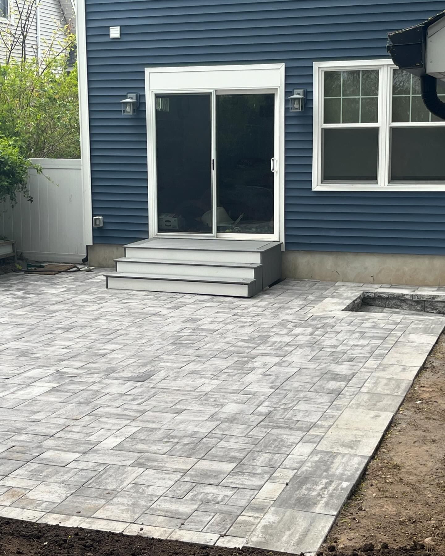 pleasant-ave-backyard-patio
